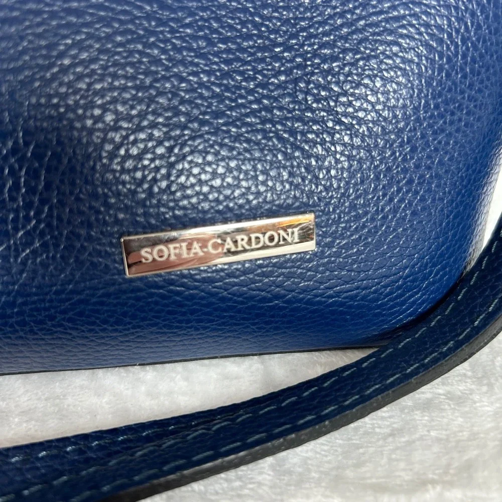 Sofia Cardoni sofia cardoni